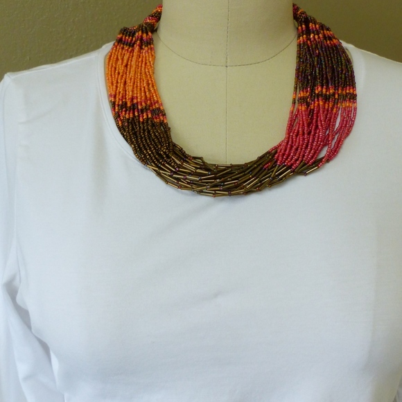 seed bead necklace - Picture 3 of 3